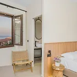 Achatis Hotel *