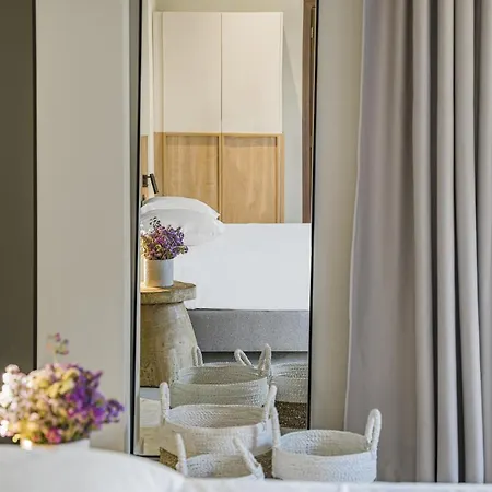 Achatis Hersonissos (Crete)