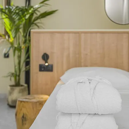 Apartahotel Achatis