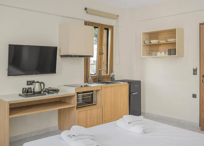 Achatis Отель Херсониссос